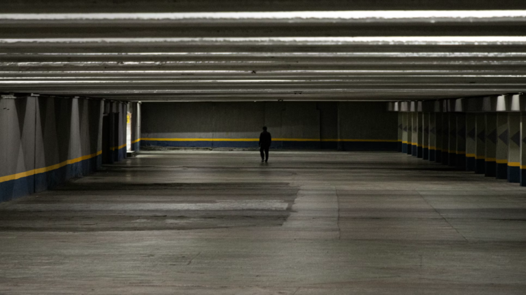 How to Overcome Emotional Numbness and Reconnect with Your Feelings