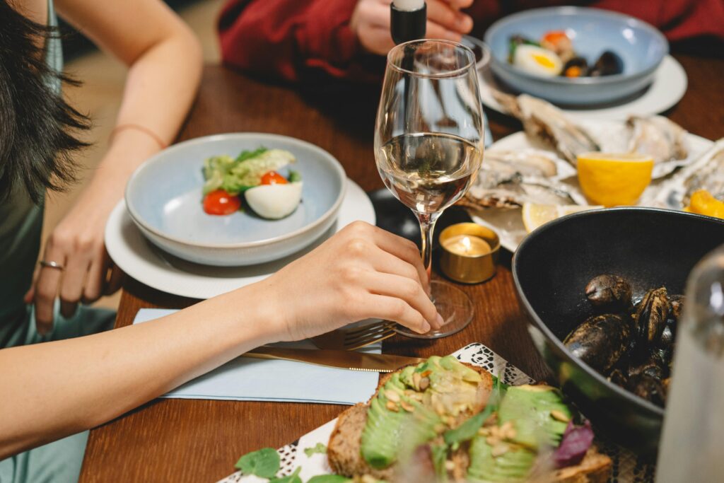 First Date Tips: 5 Simple Ways to Make a Great First Impression