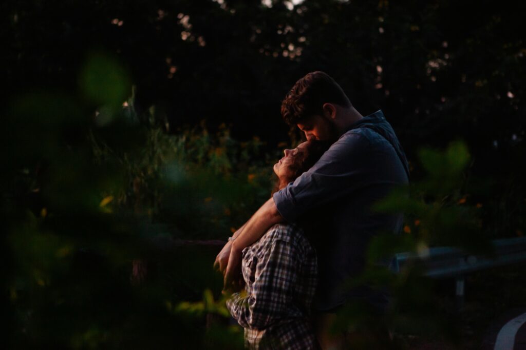 Compulsive Liar vs Pathological Liar: Decoding Deception in Your Marriage