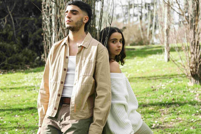Avoidant Attachment: 6 Subtle Signs They Pull Away