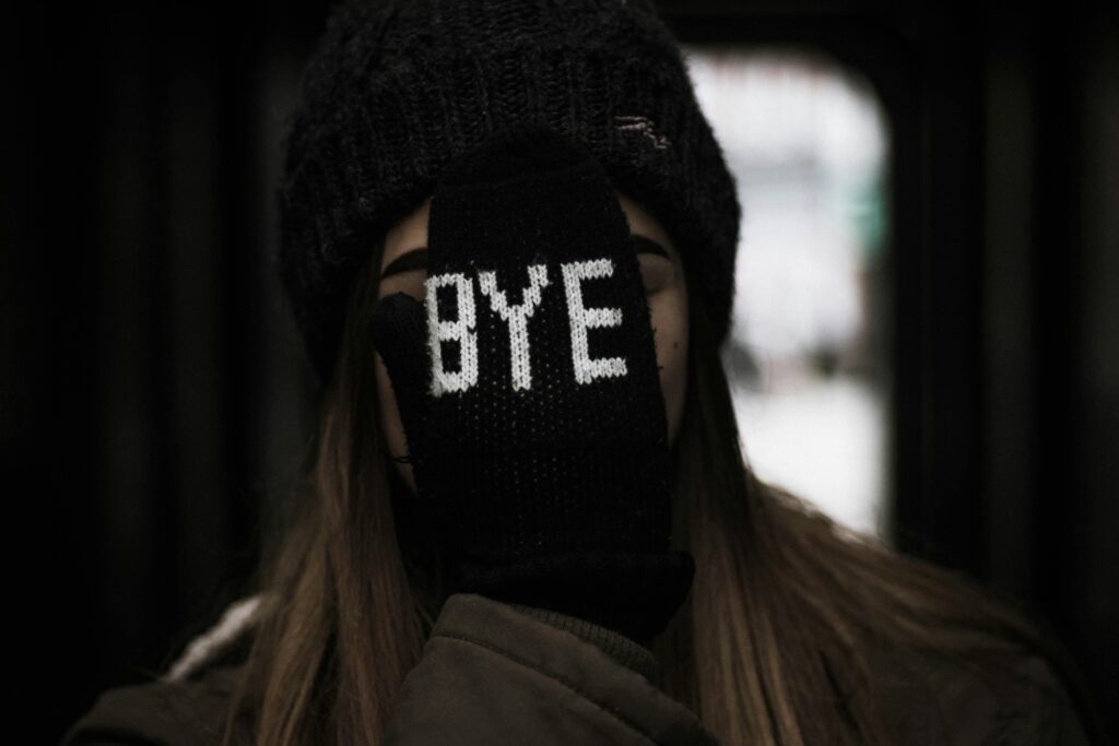 Lying by Omission Meaning: 7 Subtle Signs They Are Hiding the Truth