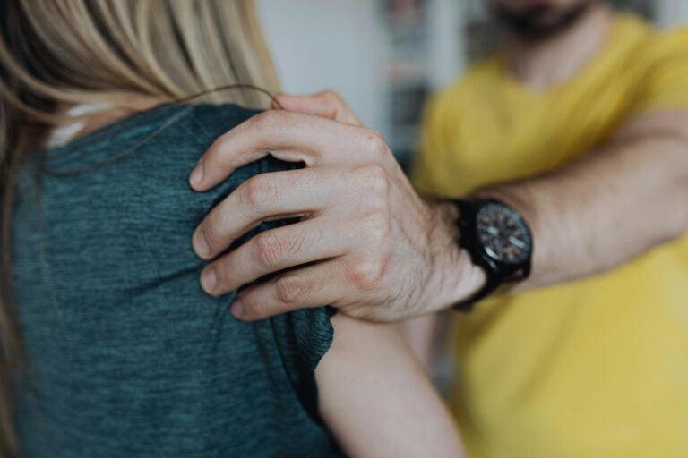 What Is a Toxic Relationship? Understanding the Cycle & How to Break Free