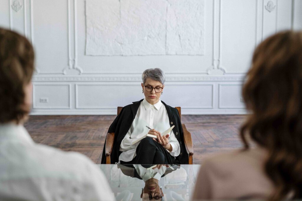 Counselor vs Therapist: Which is the Best Choice for Couples?