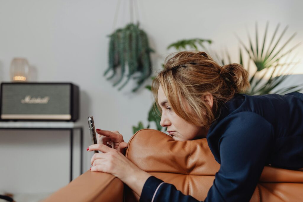 Emotional Permanence: Why You Panic When He Doesn’t Text