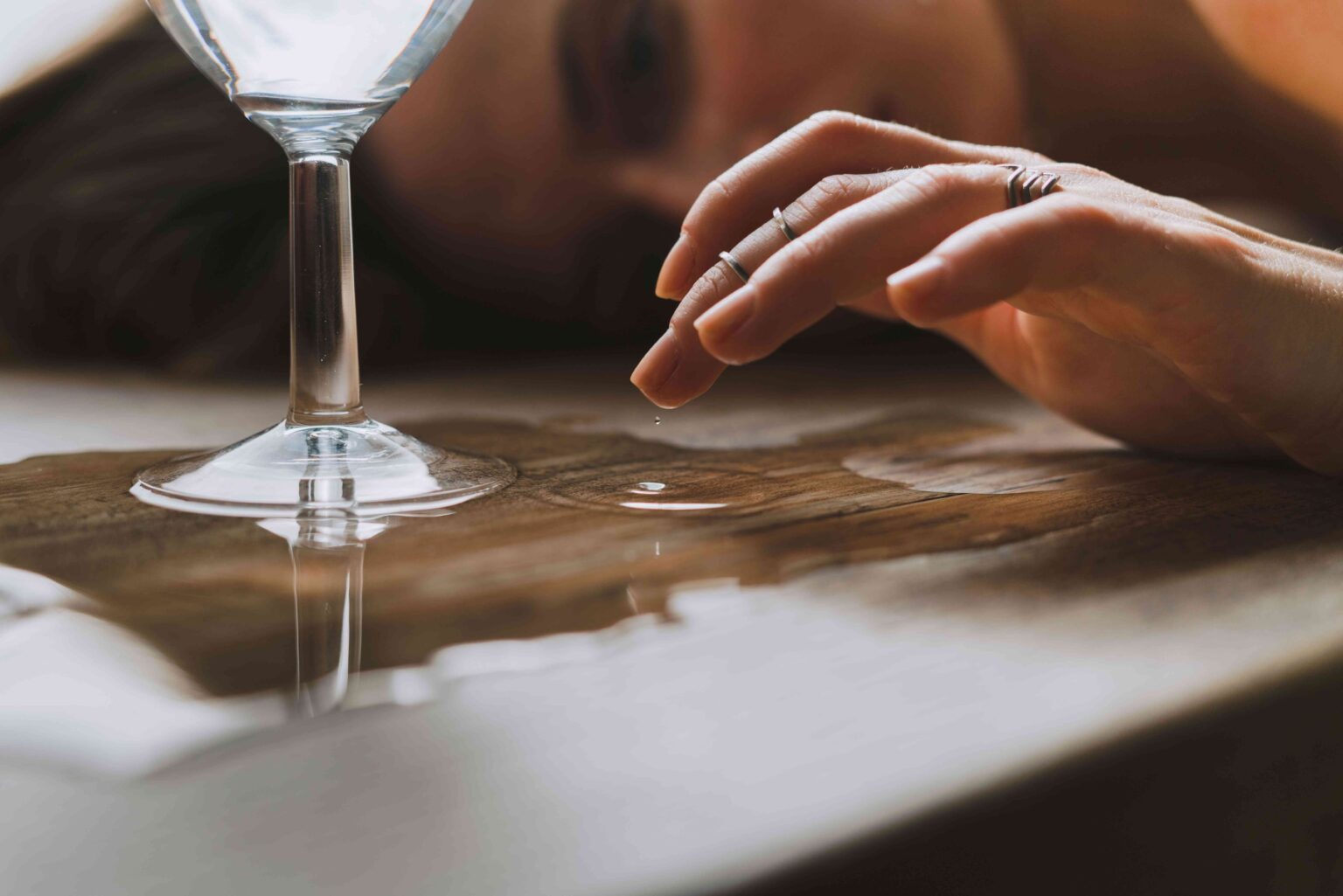 How to Stop Overthinking in a Relationship: 3-Step Method