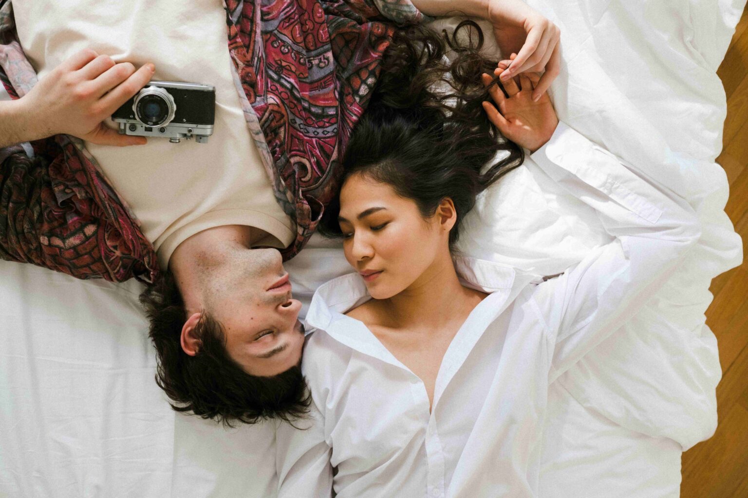 Labile Mood in Relationships: How Couples Cope With Mood Swings