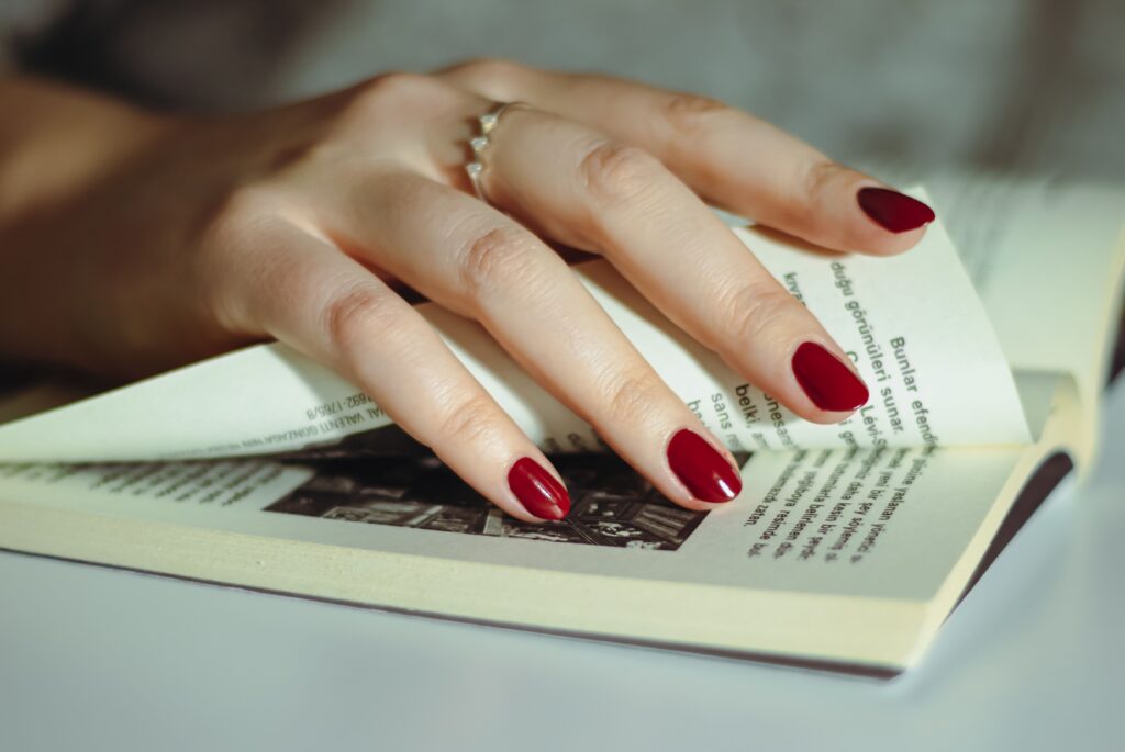 Red Nail Theory: Why Men Are Subconsciously Hooked